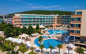 Sandy Bay Hotel